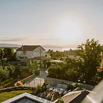 بيت للعطل Nice Home In Malinska With Sauna *
