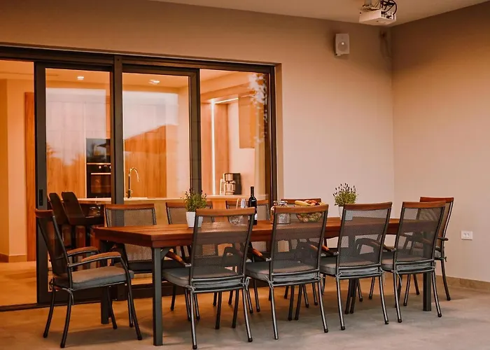 Ferienhaus Beautiful Home In Malinska With Sauna Malinska