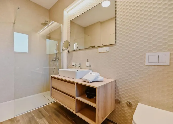 Beautiful Home In Malinska With Sauna Ferienhaus Malinska
