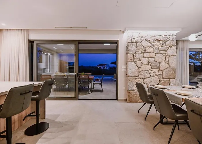 Beautiful Home In Malinska With Sauna Ferienhaus Malinska